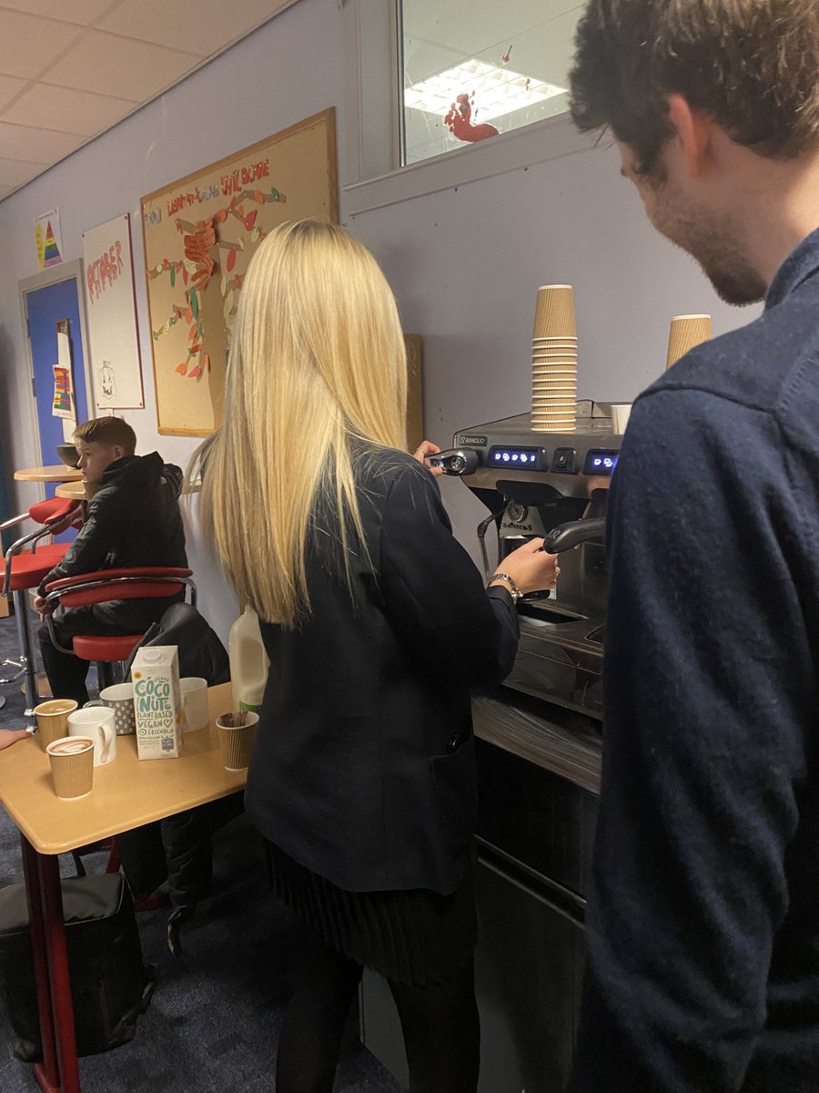 FareAmanda tweet media