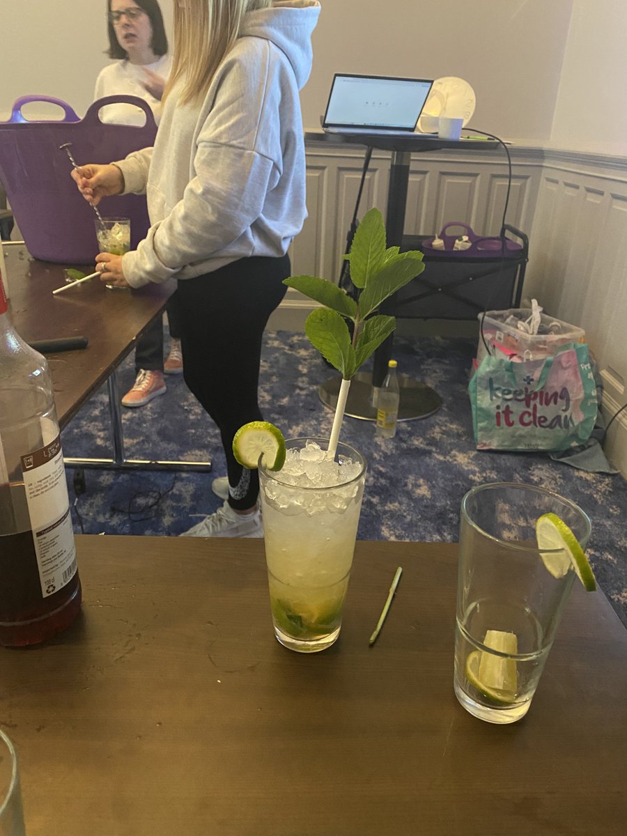 FareAmanda tweet media