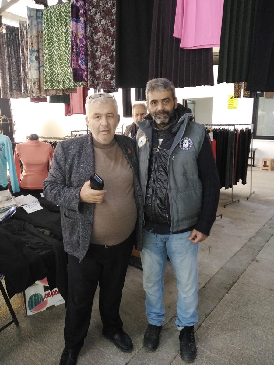 Milliyetçi Hareket Partisi Kartepe İlçe Başkanlığı Başkanımız Sn Mehmet Arapoğlu ve yönetimi ile birlikte Kartepe Semt pazarında stand açıp esnaflarımız ile hasbihal ettik...

<a href="/kocaelimhp41/">MHP Kocaeli İl Başkanlığı</a> 
<a href="/arapoglu_m59024/">Mehmet Arapoğlu</a>