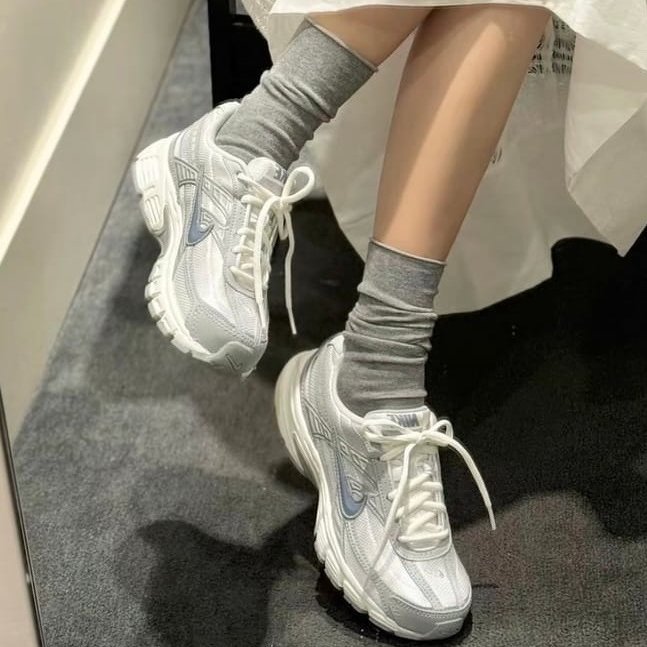 CaminoTV's tweet photo. Les Nike Initiator à 60€ !! ✨

La full White https://t.co/qy8xiU0GNf 63€
La coloris Monarch https://t.co/zAydcSFm38 64€
La Cherry https://t.co/4UUDVqc11m 59€
La bleu https://t.co/N2FJKafP0t 64€
La bred https://t.co/JZyUbuTEpx 64€ https://t.co/oBjN1r91qZ
