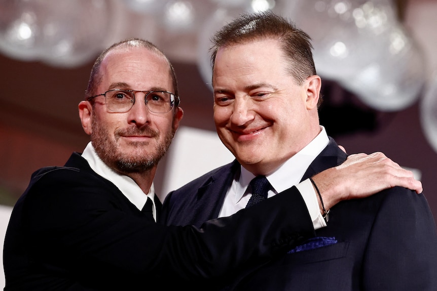 LugarCinema's tweet photo. También ganó el premio a Mejor Actor en los Critics Choice Awards donde le dedicó unas palabras a Darren Aronofsky.

"Estaba en el desierto, pero el me encontró y como los mejores directores me mostró donde ir para llegar a donde debía estar" https://t.co/YFNLan3ZRX