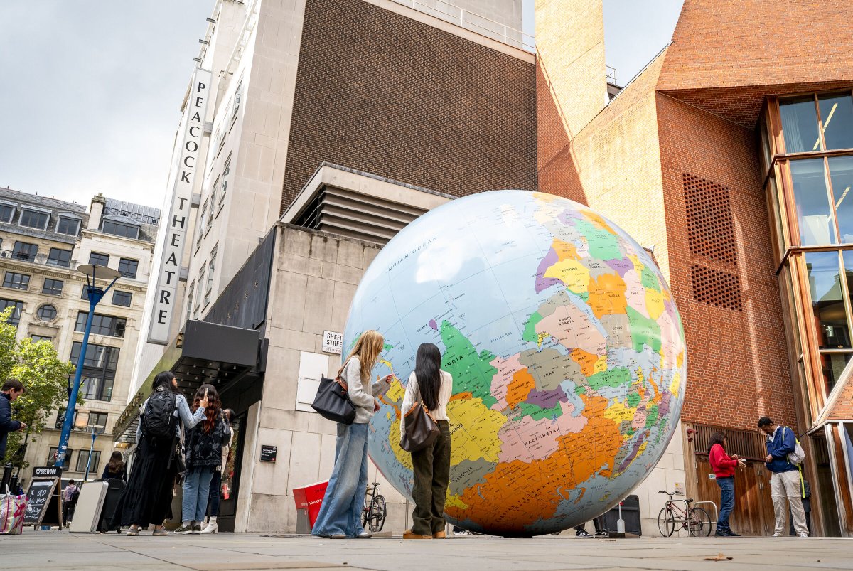 LSE Finance (@lsefinance) on Twitter photo 'Could sustainable investing be the answer to the climate crisis?'
Prof <a href="/DirkJenter/">Dirk Jenter</a>'s award-winning work featured in LSE's Research for the World magazine: lse.ac.uk/research/resea… 'Could sustainable investing be the answer to the climate crisis?'
Prof <a href="/DirkJenter/">Dirk Jenter</a>'s award-winning work featured in LSE's Research for the World magazine: lse.ac.uk/research/resea…
