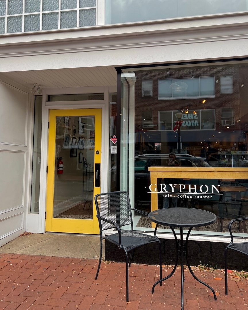 BadRhinoINC's tweet image. West Chester’s coffee scene is brewing with greatness!

From cozy corners to trendy spots, there’s no shortage of caffeine magic here☕️

#BadRhino #WestChester #MarketingAgency #DigitalMarketing #WestChesterPA #WestChesterScenes #WestChesterCoffee #CoffeeLovers  #SmallBusiness