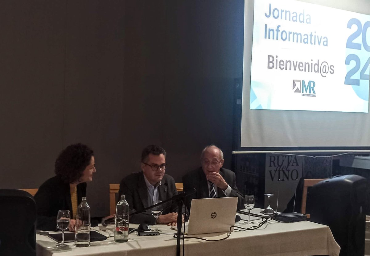 MRConsultores's tweet photo. ¡ ¡Éxito total en nuestra jornada sobre facturación y responsabilidad ante la insolvencia! Gracias a todos por participar y aprender sobre las últimas novedades. ¡La #innovación y la #transformacióndigital son clave! #Normativa #Holded https://t.co/jmH66OWXqY