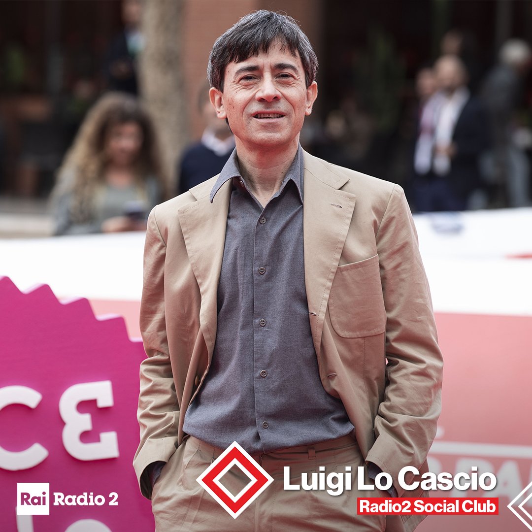 📌 Ospiti oggi a #Radio2SocialClub 👉 Damiano Scaramella, Giorgieness, Luigi Lo Cascio e Carlo Amleto

ON AIR dalle 10.35 alle 12 su #RaiRadio2, sul canale 202 del Digitale Terrestre e su <a href="/RaiPlay/">RaiPlay</a> ▶ bit.ly/GuardaCheRadio