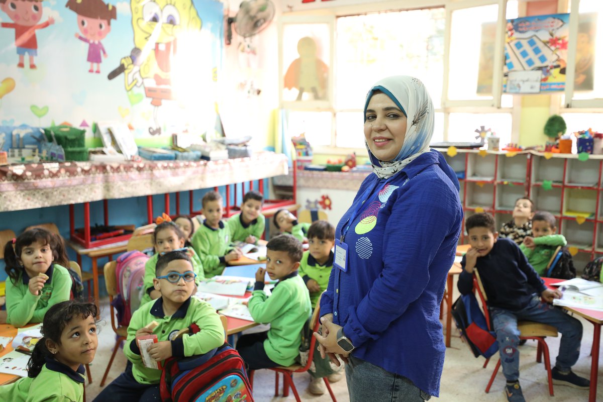 UNICEF_Egypt's tweet photo. في #اليوم_العالمي_للأشخاص_ذوي_الإعاقة، بنشارك معاكم قصة نجاح لمدرسة استفادت من تدريبات يونيسف لدمج الأطفال القادرين باختلاف في التعليم. اقروها على موقع يونيسف مصر:​
https://t.co/IDvy7LK1yg https://t.co/HxDVHXbJKO