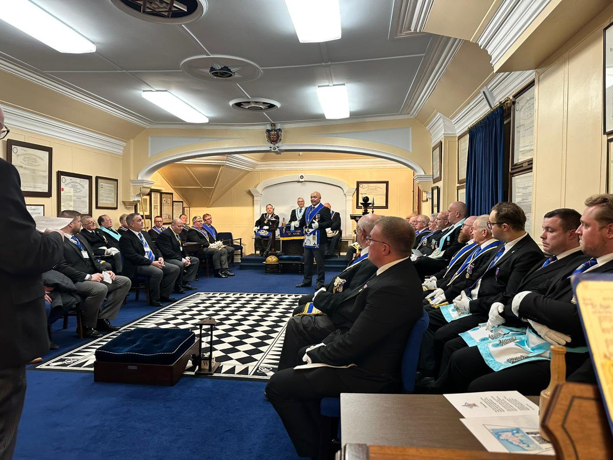 BrianD462's tweet photo. An excellent evening at Colne Lodge No 4402, very well supported by the other four Lodges. 11 guests in attendance were welcomed and given lots of food for thought and will hopefully join a Lodge. Thanks to all the many people involved who put a great deal into this event. https://t.co/BLRsVmw8r0