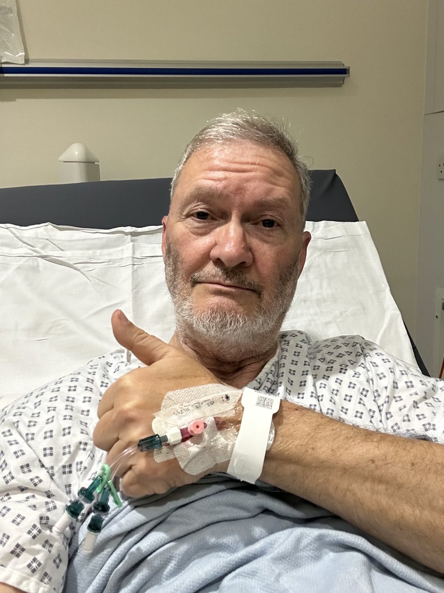 jeffdavies170's tweet image. Stent fitted today 👍🏽