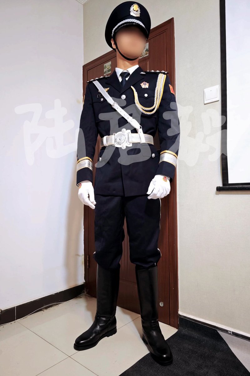 陆启毅 tweet media