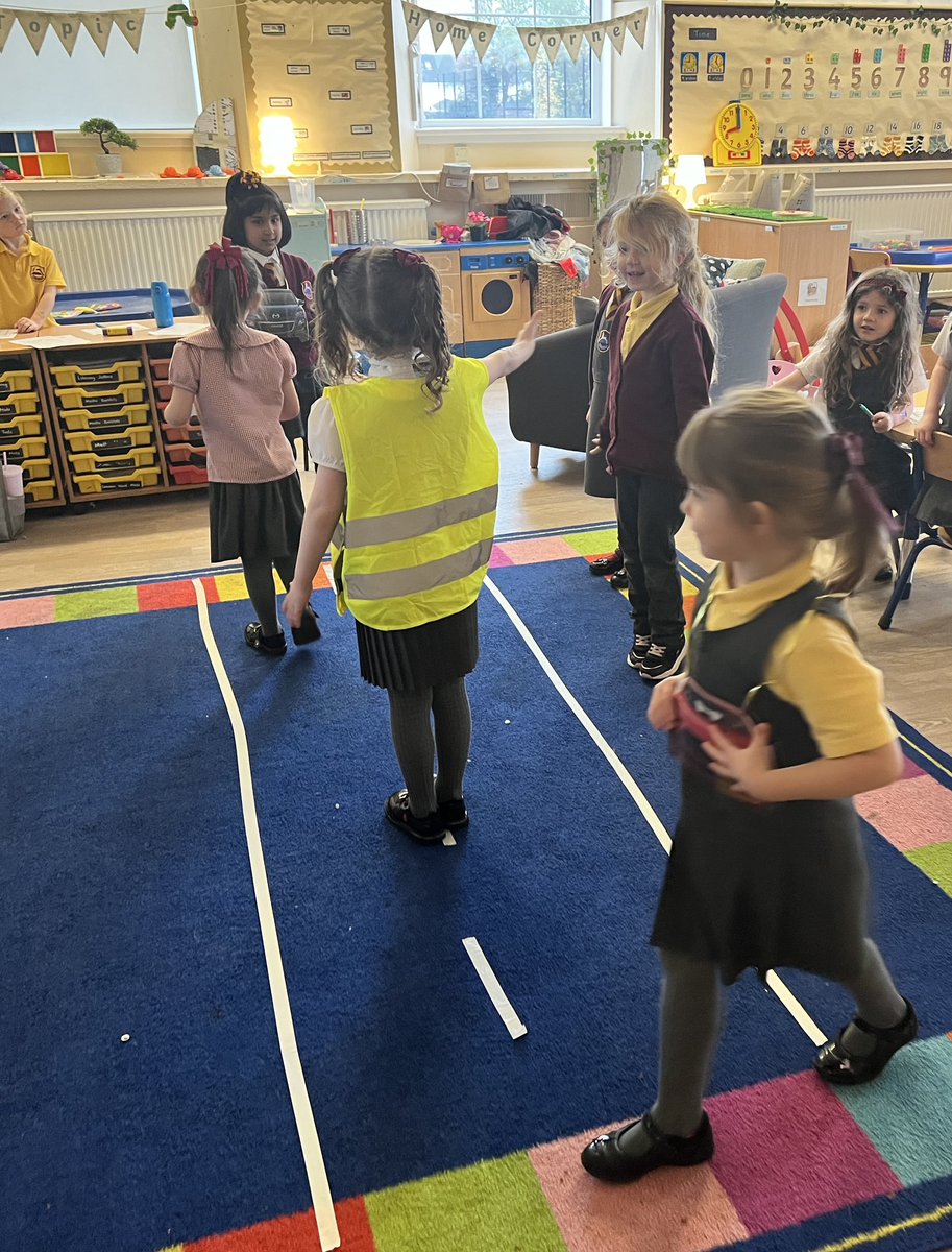 Primary 1 have been learning about road safety, especially for the darker nights. We have been taking part in different activities. Thank you to Pat and Ingrid for also visiting and helping us with our road safety🚦
