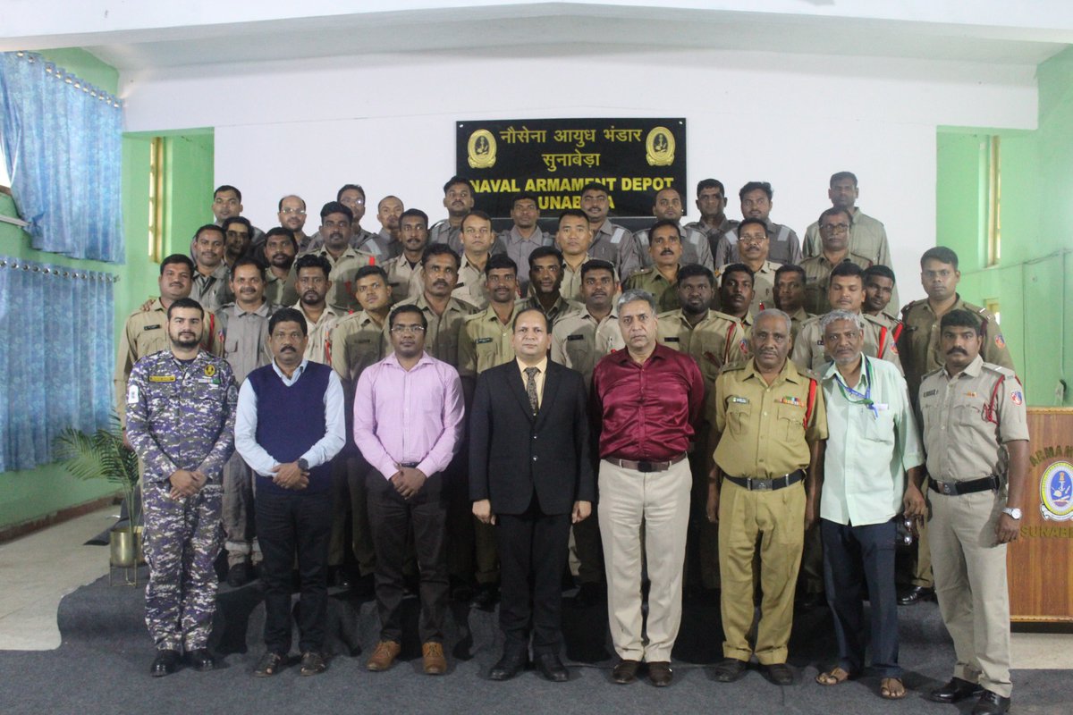 IN_DCP's tweet image. A 03 week in-house training course for newly recruited #Fireman commenced on 02 Dec 24 at #NAD, Sunabeda. The course was inaugrated by Shri Manmohan Goyal, #INAS, GM, NAD,  #Sunabeda. The Depot has given a lot of focus on training of civilians as part of #2024YearOfNavalCivilians