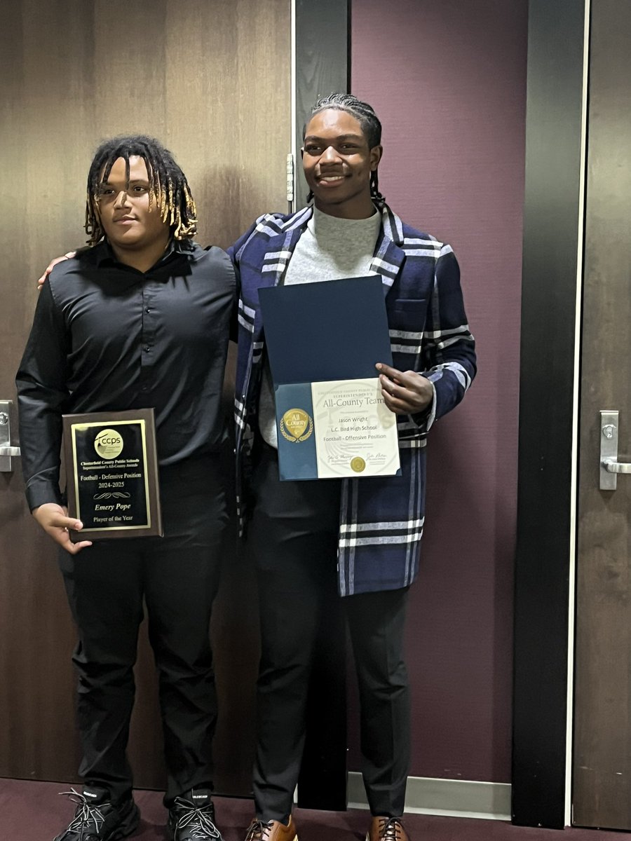 L.C. Bird Football π¦
π (@lcbfootball) on Twitter photo Congratulations to <a href="/emerypope22/">Emery Pope</a> and <a href="/JasonWr729/">Jason Wright</a> for their Selection to the All County Team and to <a href="/emerypope22/">Emery Pope</a> for winning Defensive POY !! Congratulations to <a href="/emerypope22/">Emery Pope</a> and <a href="/JasonWr729/">Jason Wright</a> for their Selection to the All County Team and to <a href="/emerypope22/">Emery Pope</a> for winning Defensive POY !!