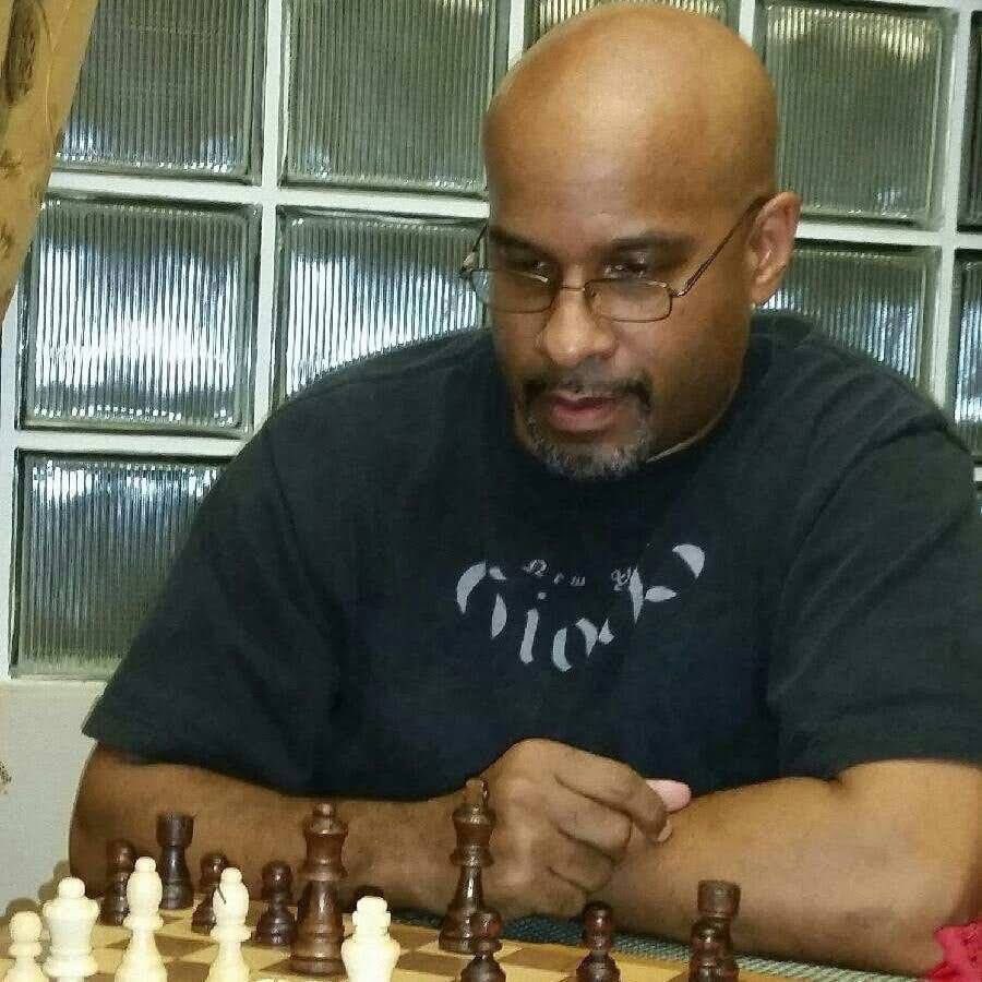 sberlack's tweet photo. When Life plays its games with you, play back.

#lifecoach #relationships #career #goals #positiveenergy #positivemindset #positivevibes #positivethinking #wellness #mindfulness #chess #chessnotcheckers https://t.co/WwfkrNzMv6