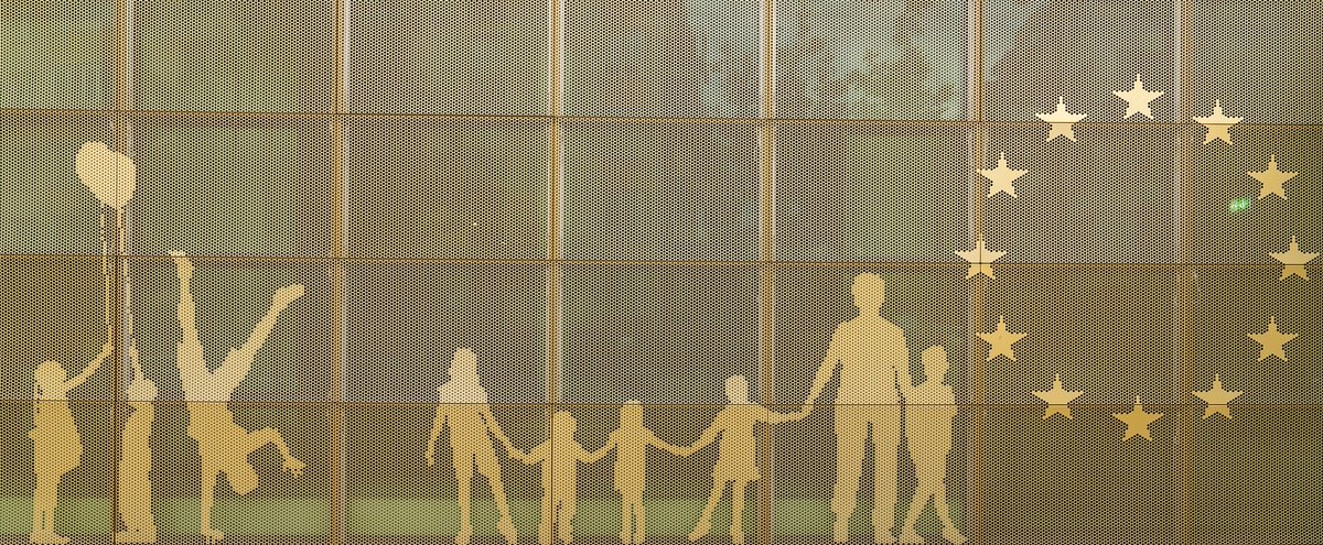 ECDC_EU's tweet image. 🌐 Strengthen Capacity: Support Member States in building robust PHEOCs.

Let&apos;s work together to build a more resilient &amp;amp; prepared Europe!

#ECDC #EOCNET #publichealth #EmergencyPreparedness
#EmergencyOperationsCentres
#ECDC4PublicHealth