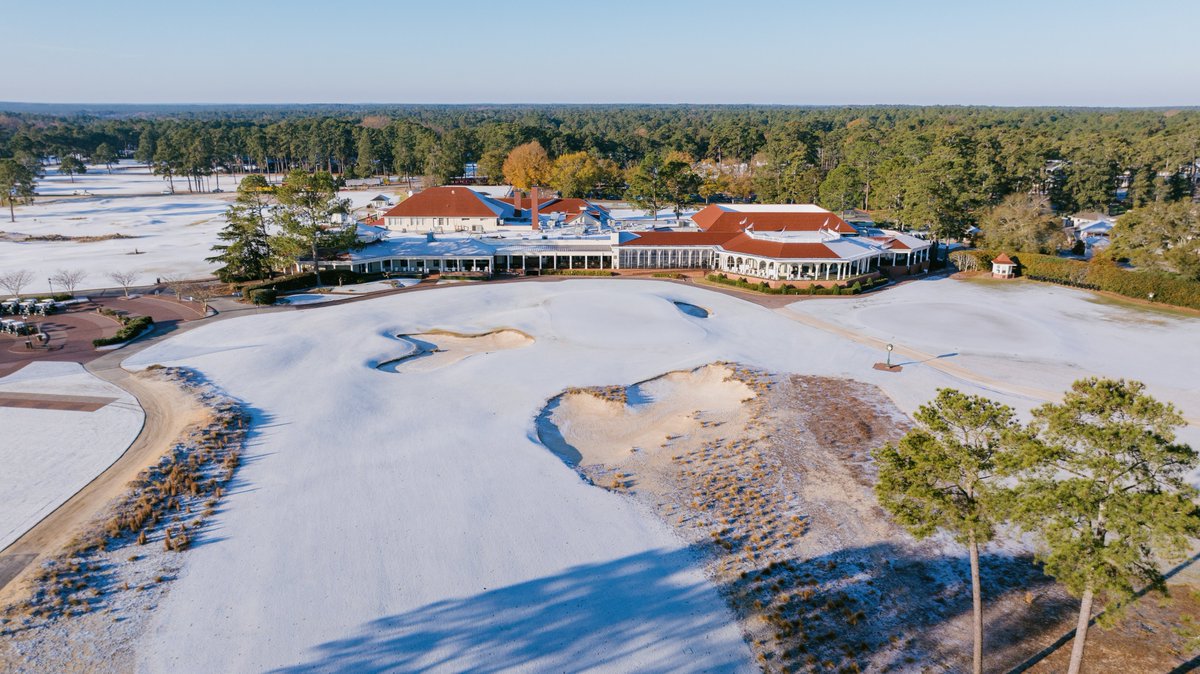 PinehurstResort's tweet photo. We're on a bit of a delay this morning.

Still a beautiful day in Pinehurst. https://t.co/GGL43ZPzG7