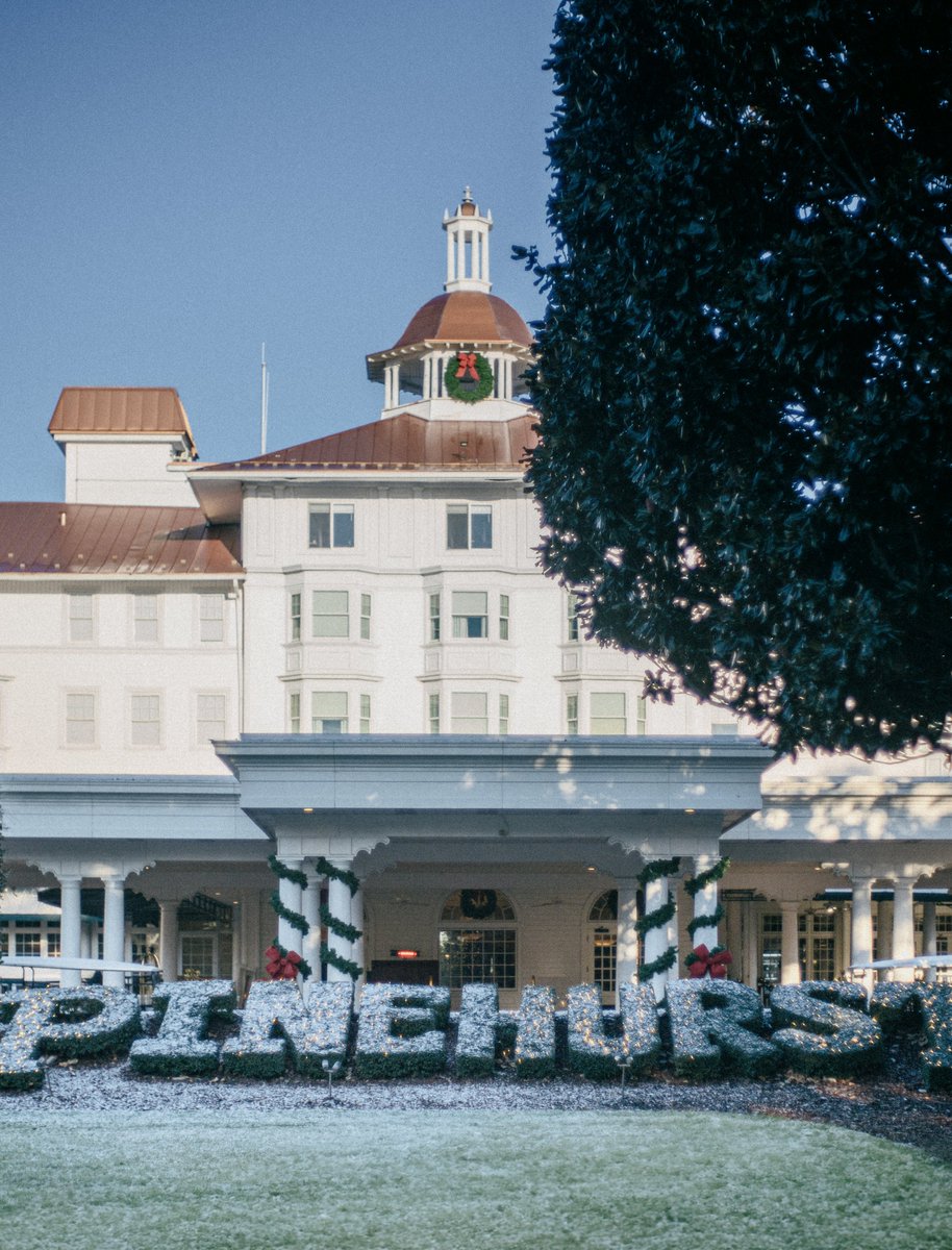 PinehurstResort's tweet photo. We're on a bit of a delay this morning.

Still a beautiful day in Pinehurst. https://t.co/GGL43ZPzG7