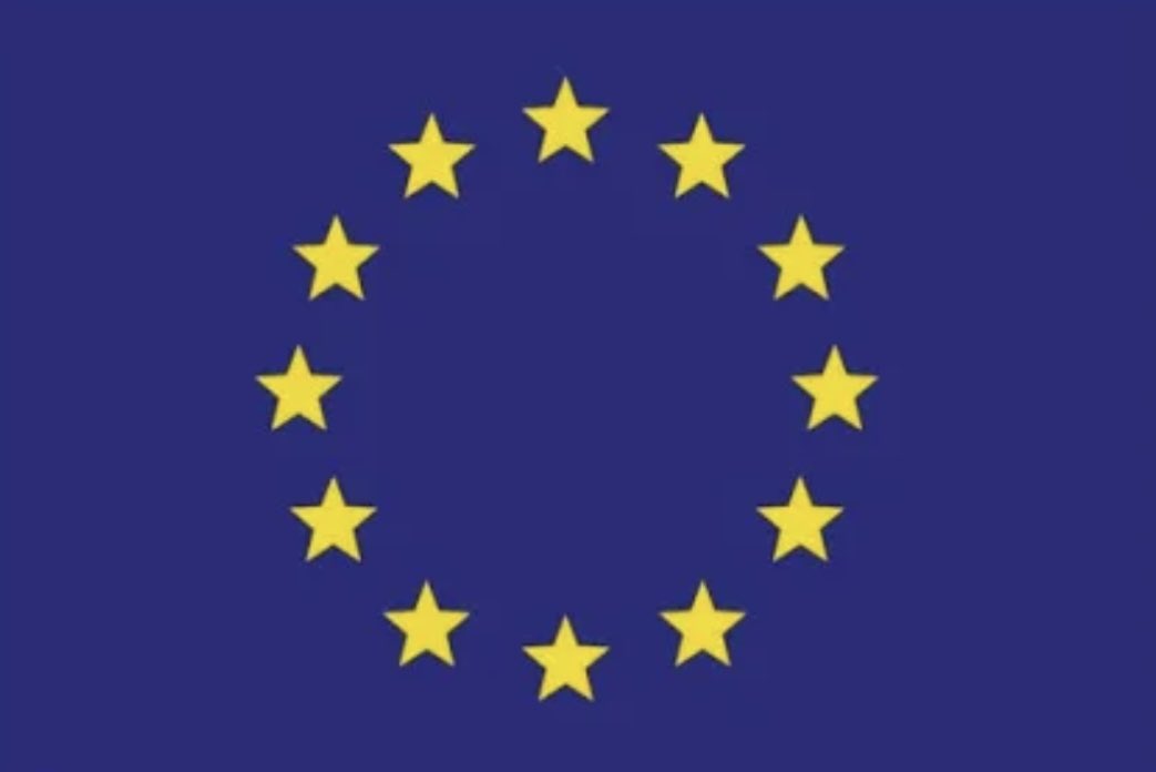 germa_gordo's tweet photo. Enhorabona a l’escriptor libanès Amin Maalouf, possiblement el millor escriptor viu en llengua francesa, pel Premi Internacional Catalunya. L’escriptor ens diu “Hi ha risc d’enfonsament d’Europa”. Compte! https://t.co/prpnYDqhkf