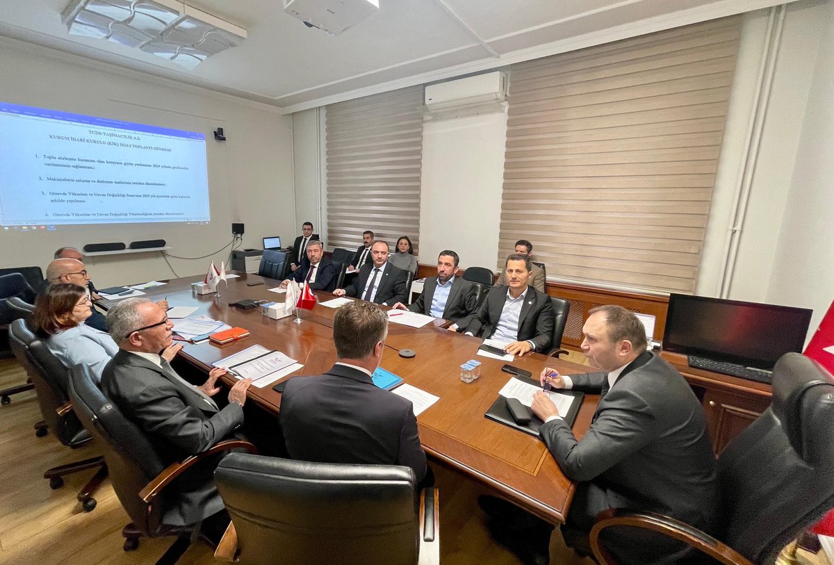 UCMSGenelMerkez's tweet photo. TCDD Taşımacılık A.Ş. 2024/2 KİK toplantısını gerçekleştirdik.

Toplantıda kurum personelinin sorun ve talepleri ele alındı. https://t.co/HWnkOwbcYL