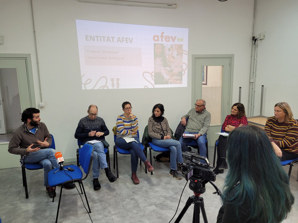 ajmanresa's tweet image. 🙌 Sis entitats de #Manresa han presentat set projectes contra la pobresa infantil al Centre Històric amb una subvenció de més de mig milió d'euros de @gencat. L'Ajuntament de Manresa ha acompanyat les entitats en l'elaboració d'una estratègia conjunta

ℹ tinyurl.com/24gongg9