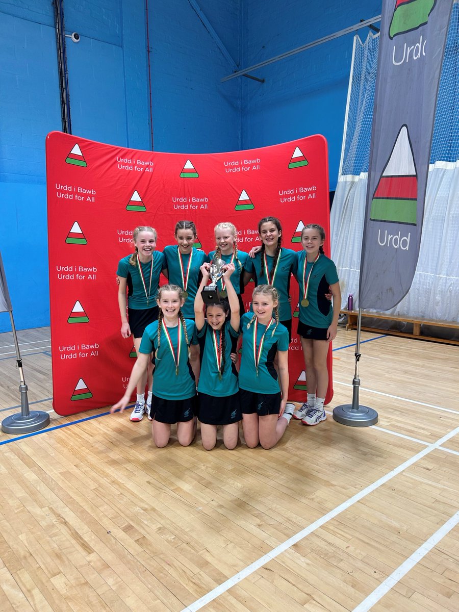 Chwaraeon yr Urdd tweet media