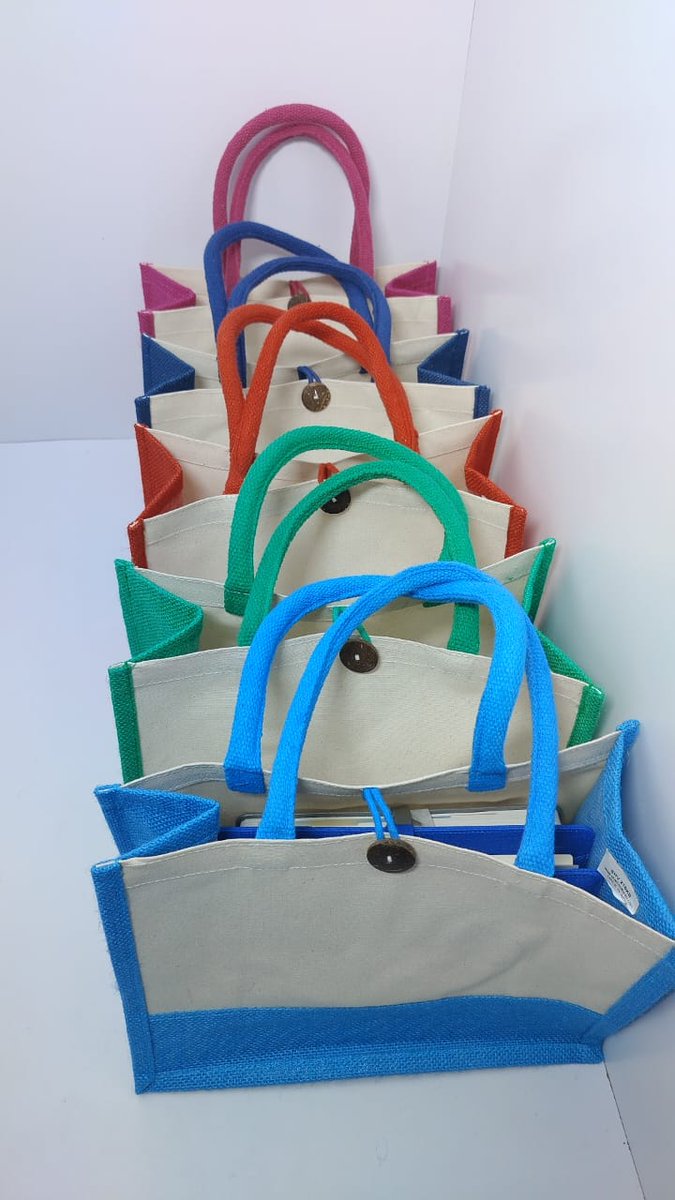 MarigitiAg's tweet photo. Beautiful brandable bags..... https://t.co/tf8yBiqcO7