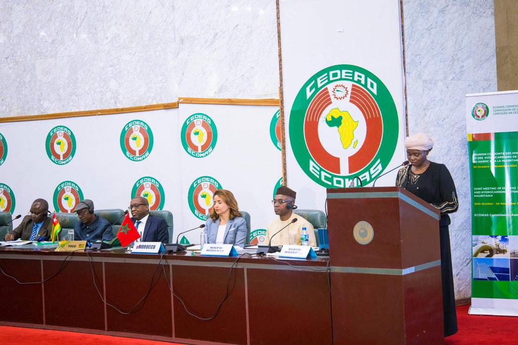 halidanme's tweet photo. I was privileged to host the JOINT MEETING OF ECOWAS MINISTERS OF ENERGY AND HYDROCARBONS EXTENDED TO MOROCCO AND MAURITANIA held at the ECOWAS Headquarters in Abuja Nigeria, on 1st November 2024 https://t.co/XvbJ9wGyyv
