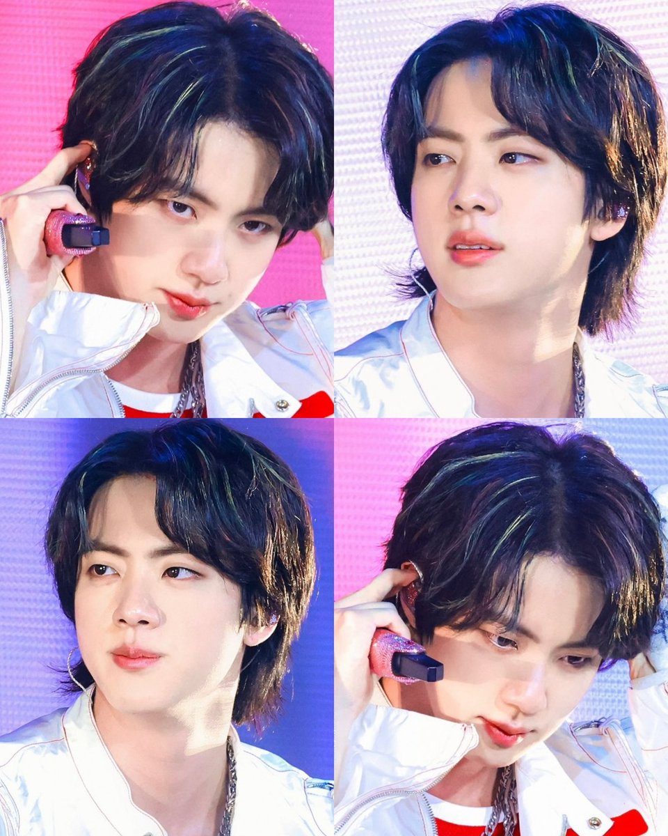وای بچهها این‌ موهای جین یادتونه ؟
مال کنسرتای ptd 
یادش بخیر :(
HAPPY JIN DAY
#RunningWildWithJin
#IllBeThereForJin
#YoureOurSoulJin
