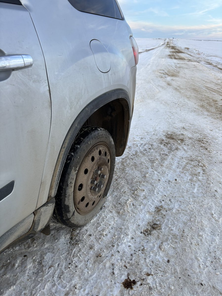 LorneHarrison's tweet photo. Long and frustrating day yesterday. Vehicle issues 2.5 hours east of no where! Learned a lesson in emergency preparedness! Got to enjoy a nice sunset as I was passed by a senior on their rascal! 2.5 hours takes a lot longer at a top speed of 65 km/h! Cute little tire though! https://t.co/di7uH6X6DI