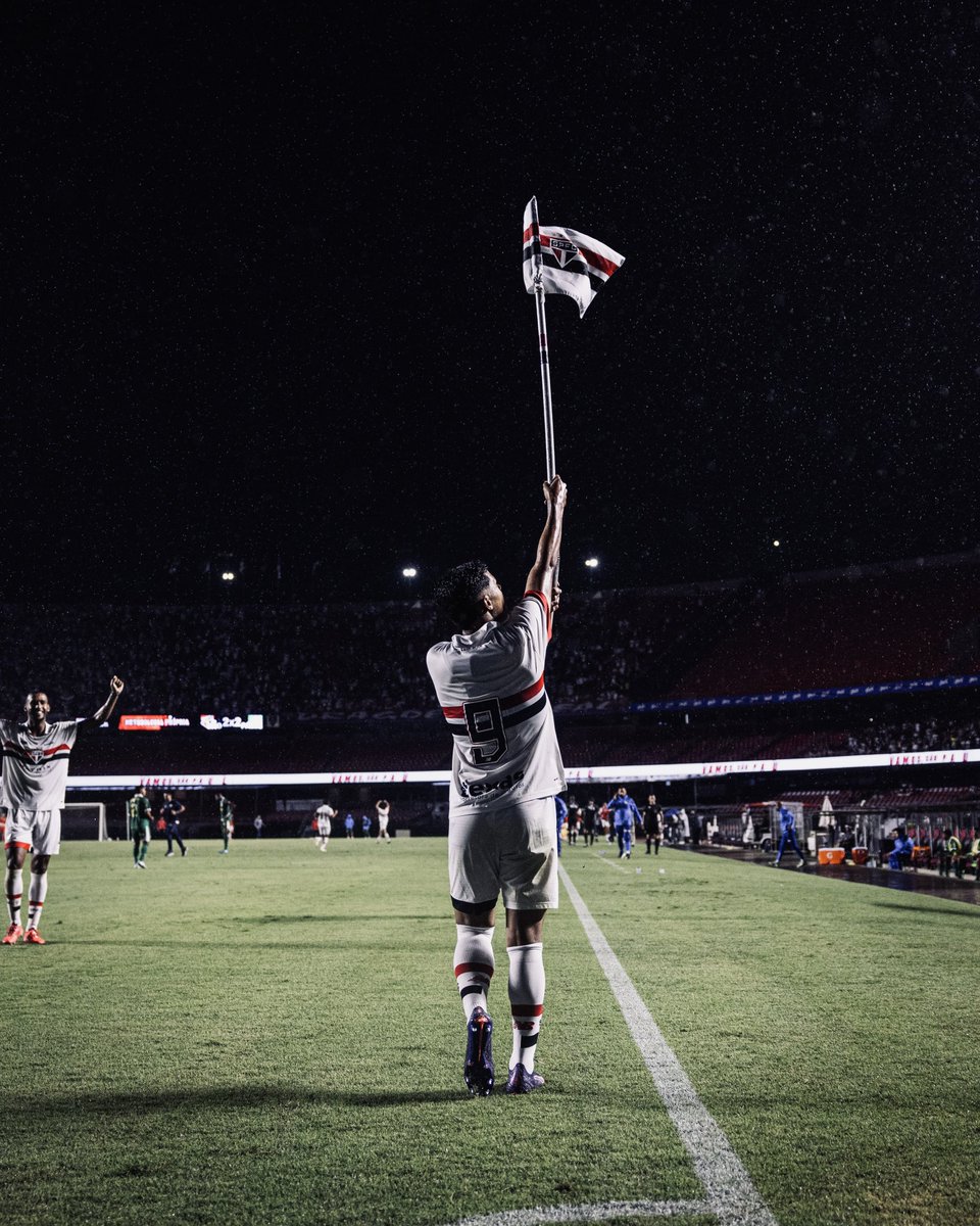 r_francisco9's tweet image. São Paulo olê olê olê❤️🖤🤍