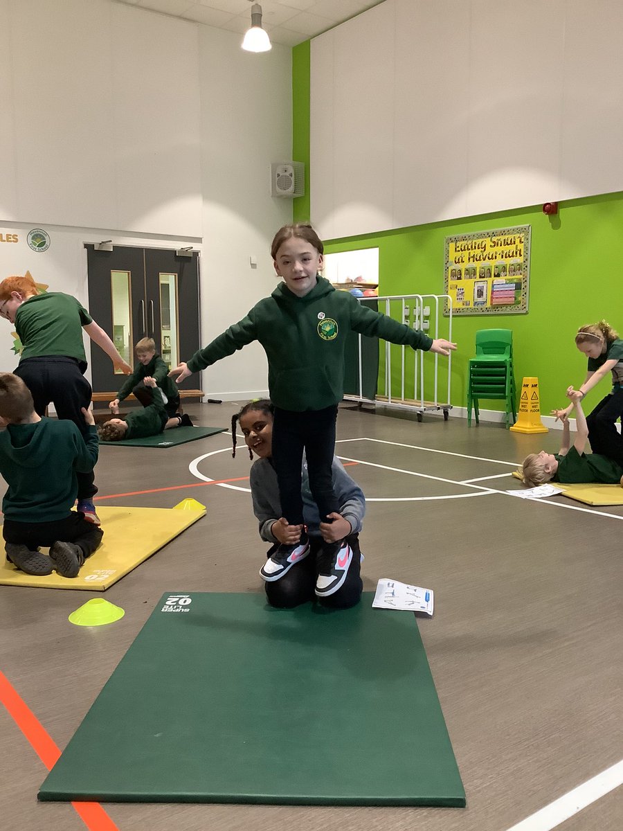 LapwingsHFS's tweet photo. We had a brilliant time in gymnastics practising our balancing today! https://t.co/Vu9EN8u3zq