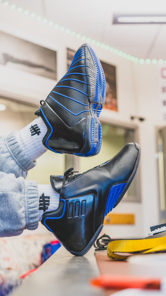 ad__sneaks's tweet photo. Classroom Sneakers - Day 70

Adidas T-Mac 3 https://t.co/tnout89v6X