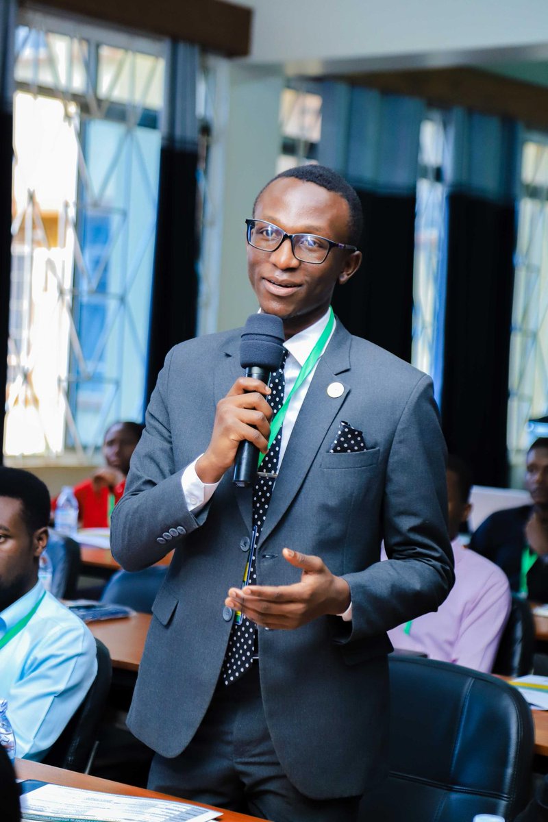 BasalirwaJB's tweet photo. My take-home from today's #JNLCTraining2024 Peace &amp; Security Youth Leadership Training Programme has been: Imagining the worst case scenario as the best way to imagine the dangers of a conflict, from Dr. Kaweesi's presentation.
#JNLCTraining2024
#IChoosePeaceUG
#PeaceChallenge https://t.co/M2cfsyWdzG