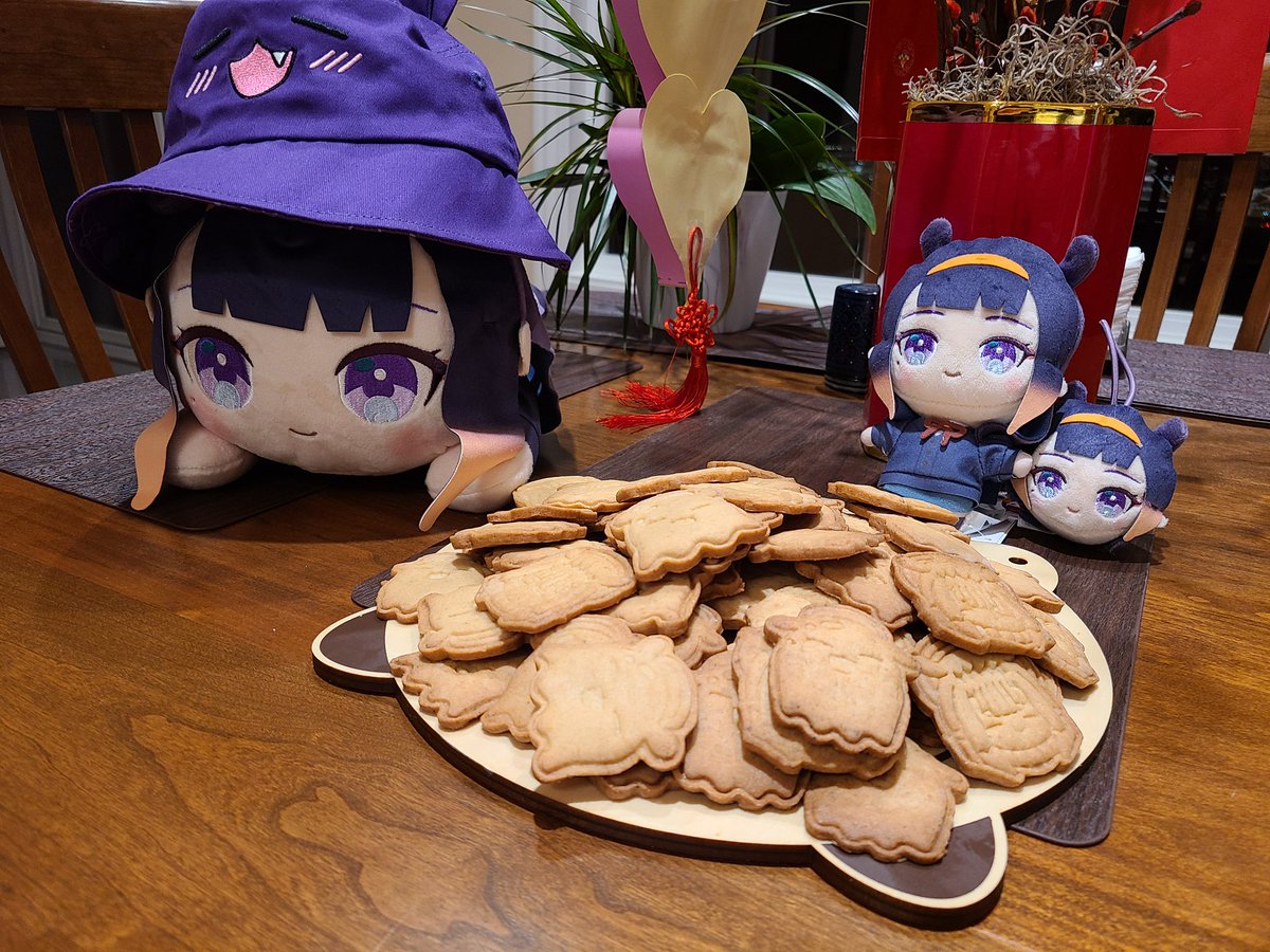 My friend <a href="/MitherVt/">MitherVt</a> showed me these Ina cookies he made

Unrelated, he and I are getting married and the wedding is next week