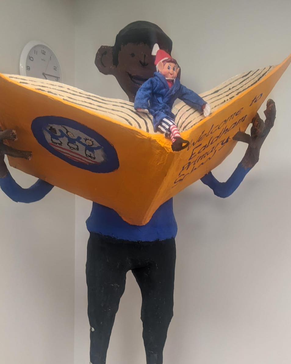 Look who had an early wake up call this morning!! 📷
The Ealdham Elf has arrived at school today for our festivities. Check back to see updates of what he gets up to this year at Ealdham

#ealdhamprimaryschool #ealdhamelf