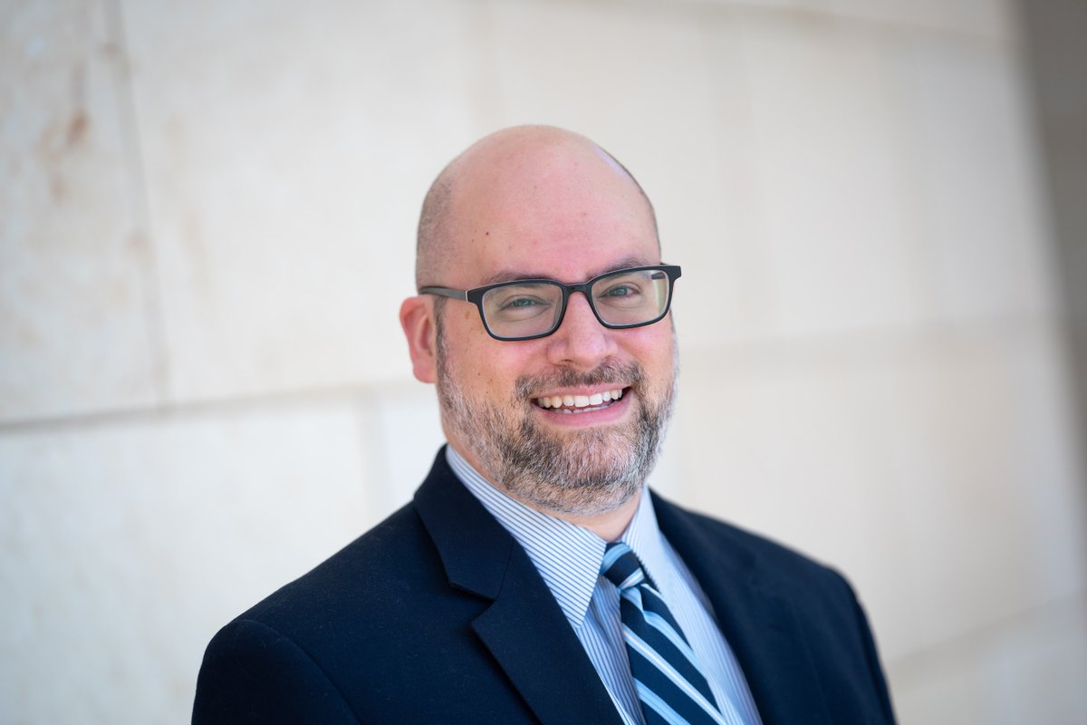 UWCarbone's tweet photo. Dr. Christian Capitini has been appointed to serve as the acting director of @UWCarbone. He currently serves as the chief of @WiscPediatrics Division of Hematology, Oncology and Bone Marrow Transplant.  He succeeds Dr. Howard Bailey who has served as director since 2015. https://t.co/1QdcHm1c7M