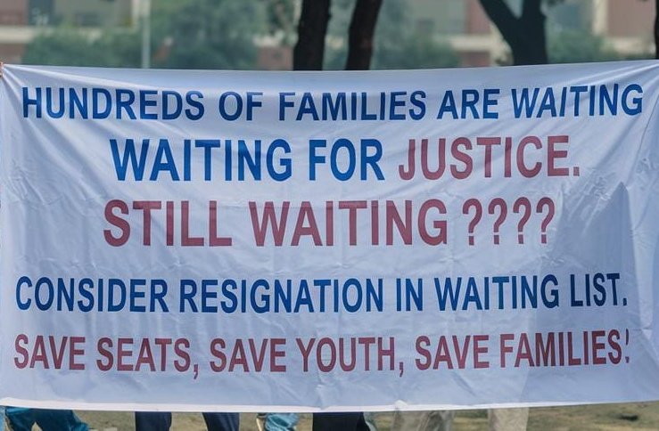 112345678yu's tweet photo. @consdrresign @nasirsogami @OfficeOfLGJandK @OmarAbdullah @SyedJunaidHsmi  this could give  chance to  many unemployment to earn their livelihoods &amp; to support their family financially. Even can be beneficial to reduce unemployment to some extent . https://t.co/WTxA0aMcRP