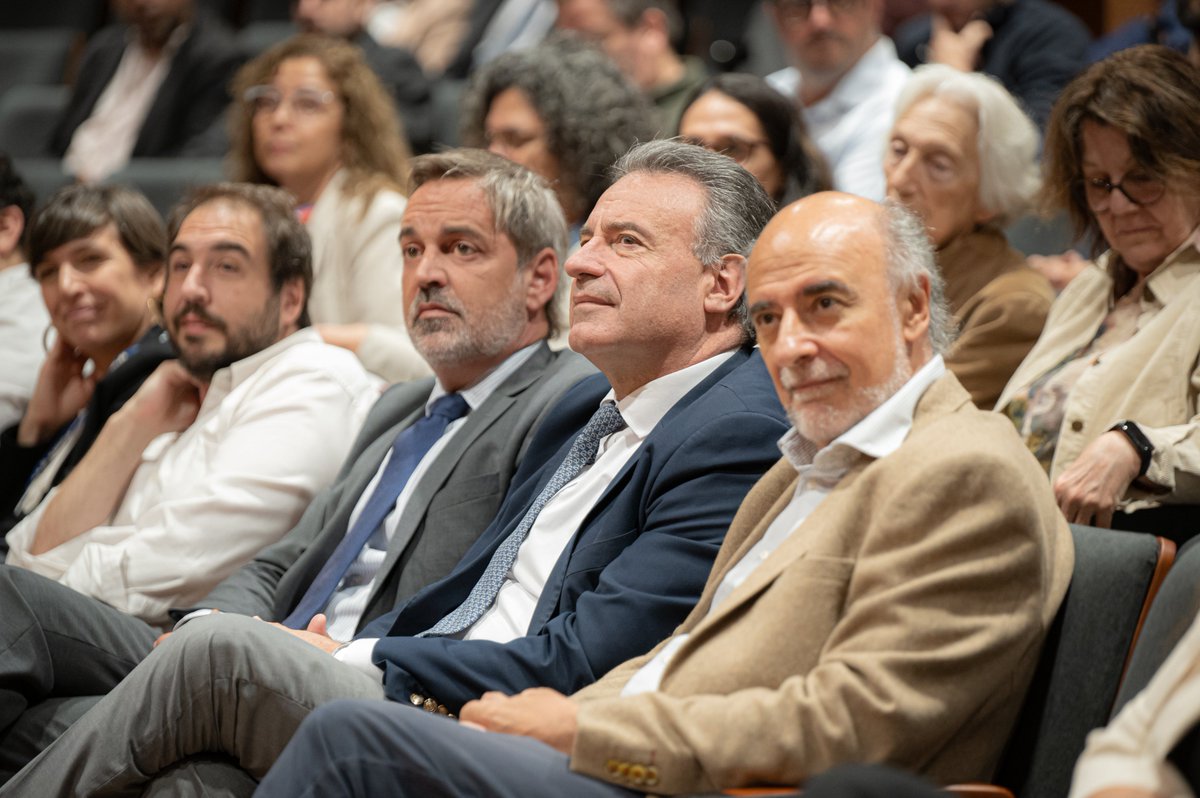 Universidad Católica tweet media