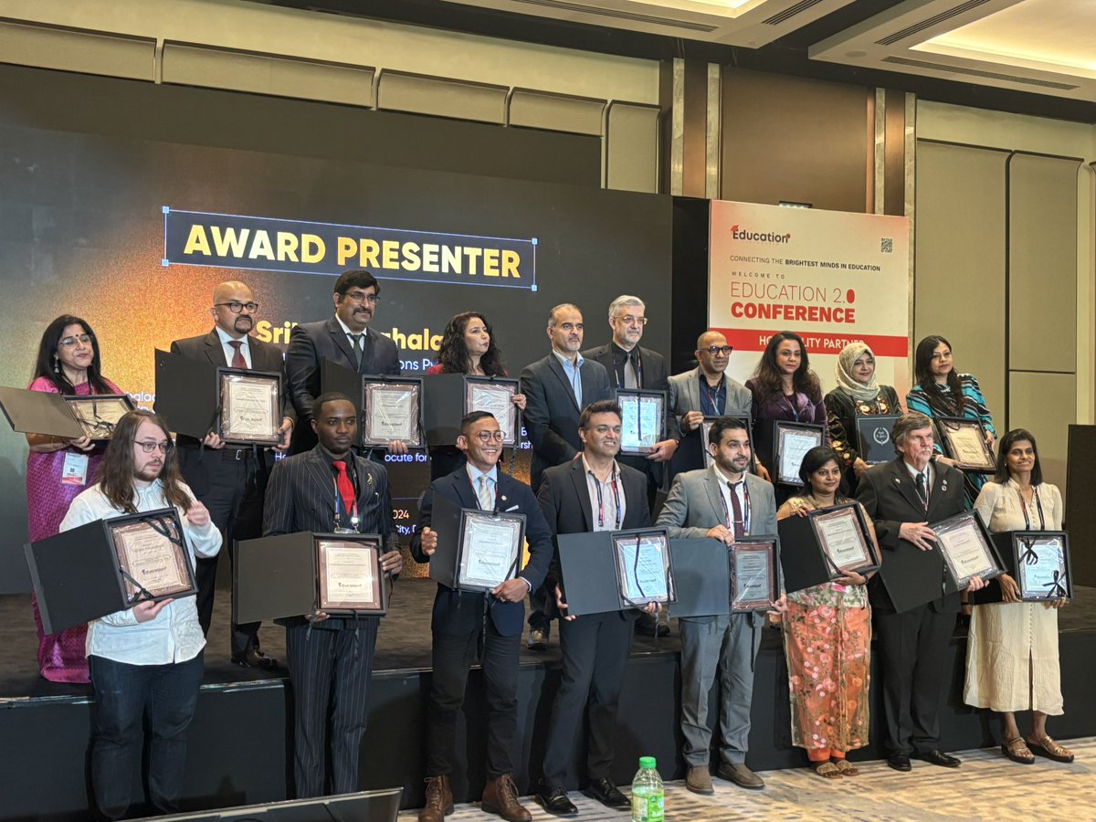 samndoyo's tweet photo. Honored to have received today an international award excellence in education #siamndoyo #UN #education #internationalaward #Dubai https://t.co/gabYOYABkx
