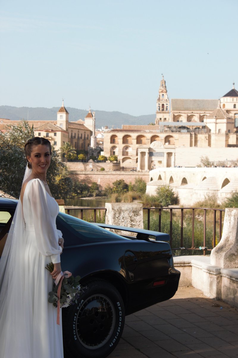 sete_kitt's tweet photo. De boda en Córdoba (enlace de Fernando & Marta) 🥰 #3
#knightrider #elcochefantastico #autofantastico #80stv #retro #davidhasselhoff #knight2000 #pontiac #firebird #transam #carsofig https://t.co/aM80Vgpc9M