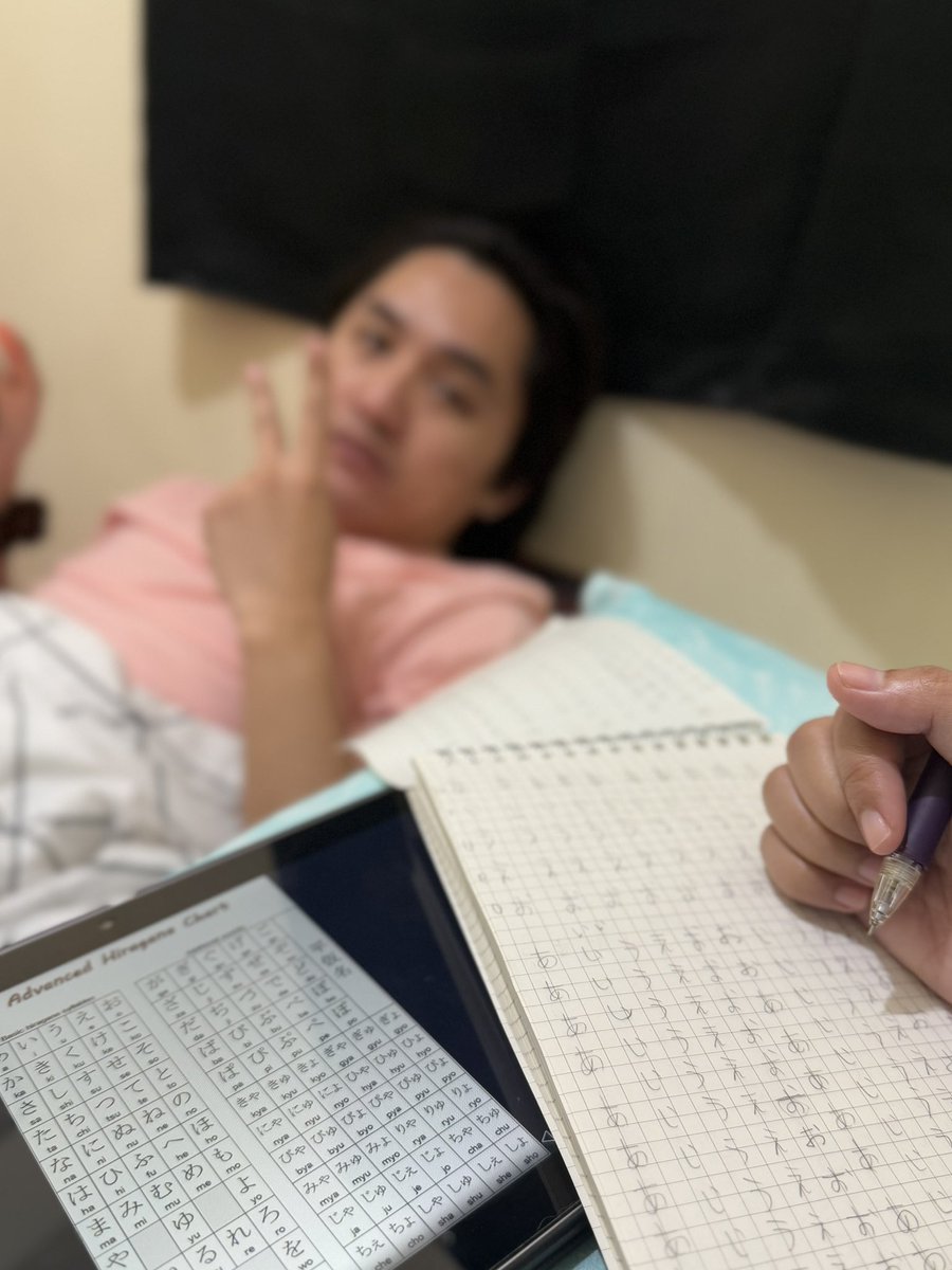 rizzaperando's tweet photo. strict tong teacher na to 😠😢
@bentopico https://t.co/7mRy7kNSSG
