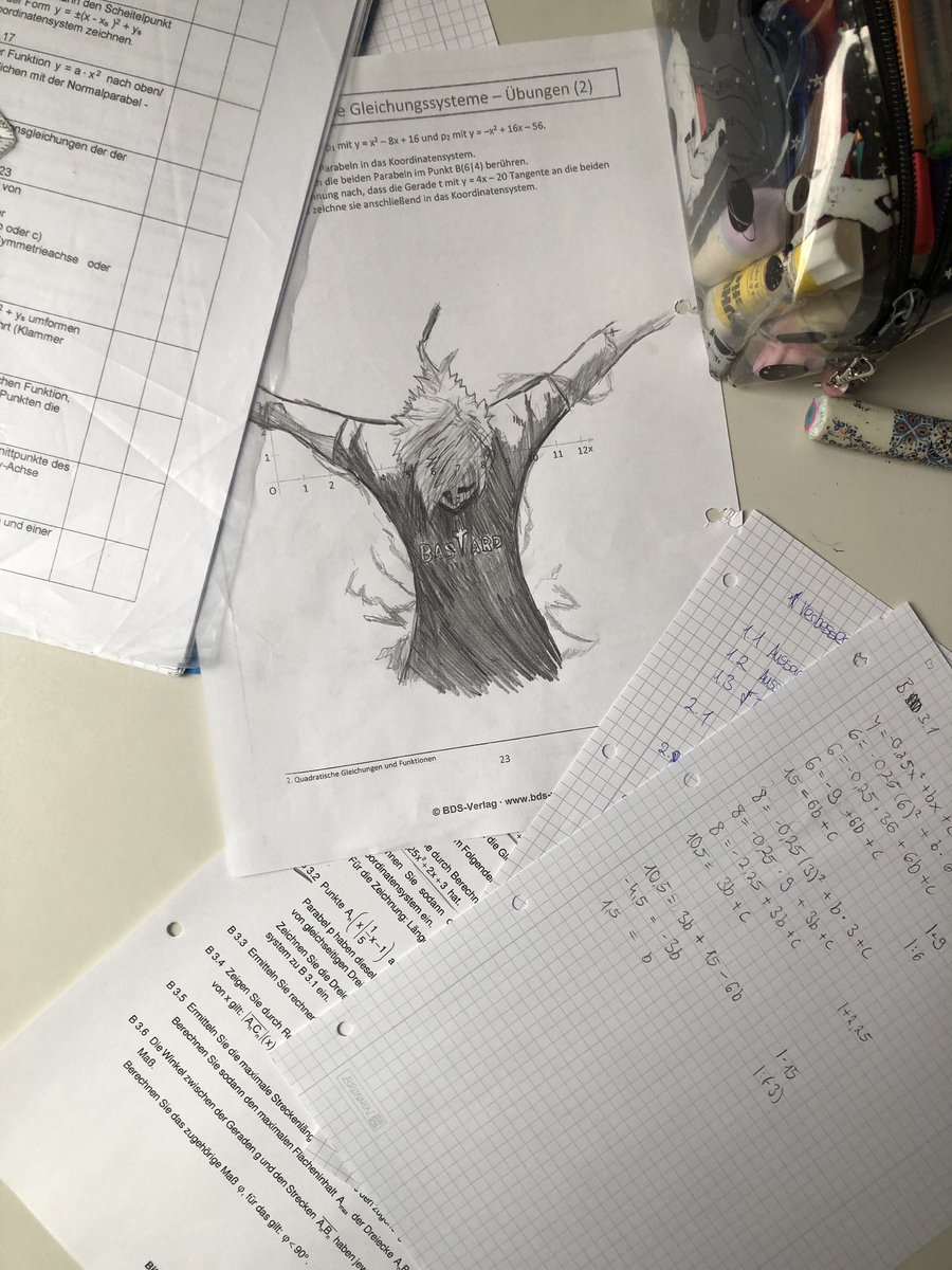 shefwkaiser's tweet photo. Maths class is getting a bit too boring bro😭🙏 https://t.co/srQFnjFUqI