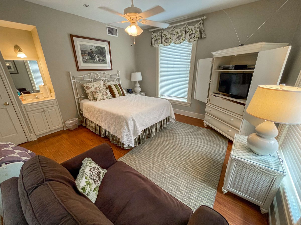 RMHC Knoxville tweet media