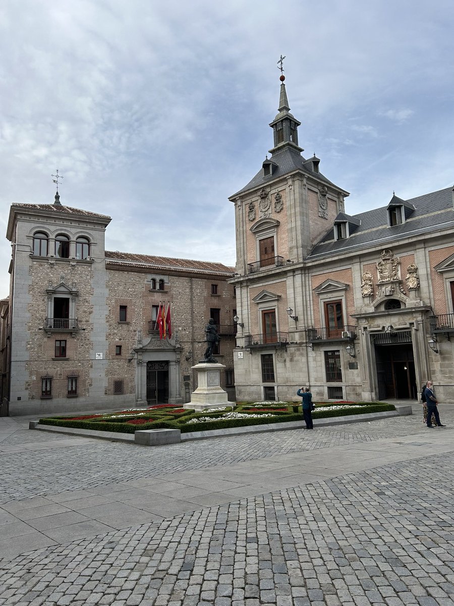 KimMacTravel's tweet photo. Madrid https://t.co/8o5GAUjyxt