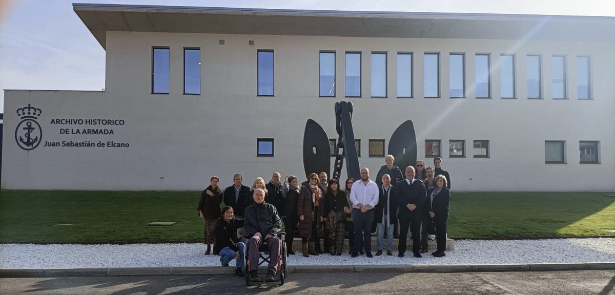 ihcn_armada's tweet photo. El pasado viernes, 29 de noviembre, un grupo de alumnos de segundo curso de la Universidad para Mayores de la UCM visitó la sede ‘Juan Sebastián de Elcano’ del Archivo Histórico de la Armada. https://t.co/5xWatcGqUa