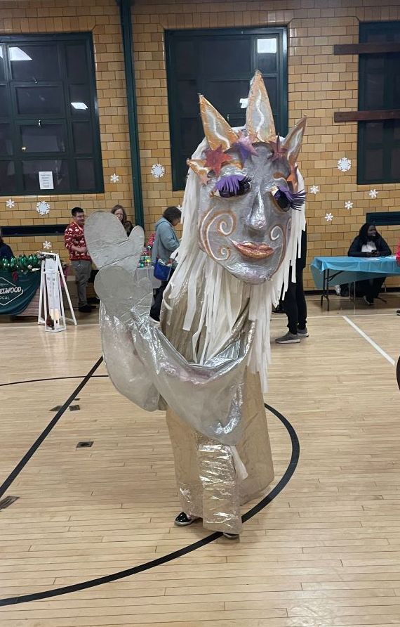 📬 Our latest monthly newsletter is out now! See photos from November’s “Holiday Mingle,” and learn about upcoming holiday events, home heating assistance, “Snow Angels” volunteer opportunities, the latest on the Panther Hollow Bridge closure, and more: buff.ly/3ZxSFwH