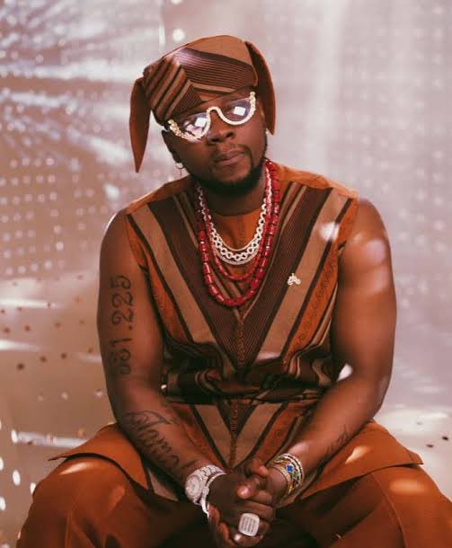 theinfonerds's tweet photo. Afrobeats is starting to feel a little vain, beats over substance. That’s why Don Lamba’s music is so refreshing! Songs that actually matter. Just imagine if Kizz Daniel jumps on this track. Otilo! https://t.co/0KRsn6snSk