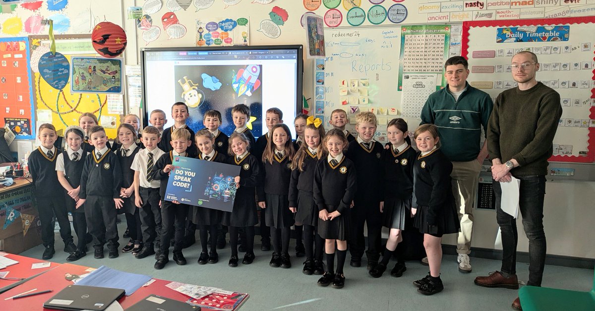 mulgrew_ciara's tweet image. Great to visit @ctrps1 & see the impact the fantastic EY #volunteers are having on the pupils participating in the @bitcni #TimeToCode programme! #InspiringFutureGenerations #TalentPipeline ❤️💻❤️ @DarrenBayliss_