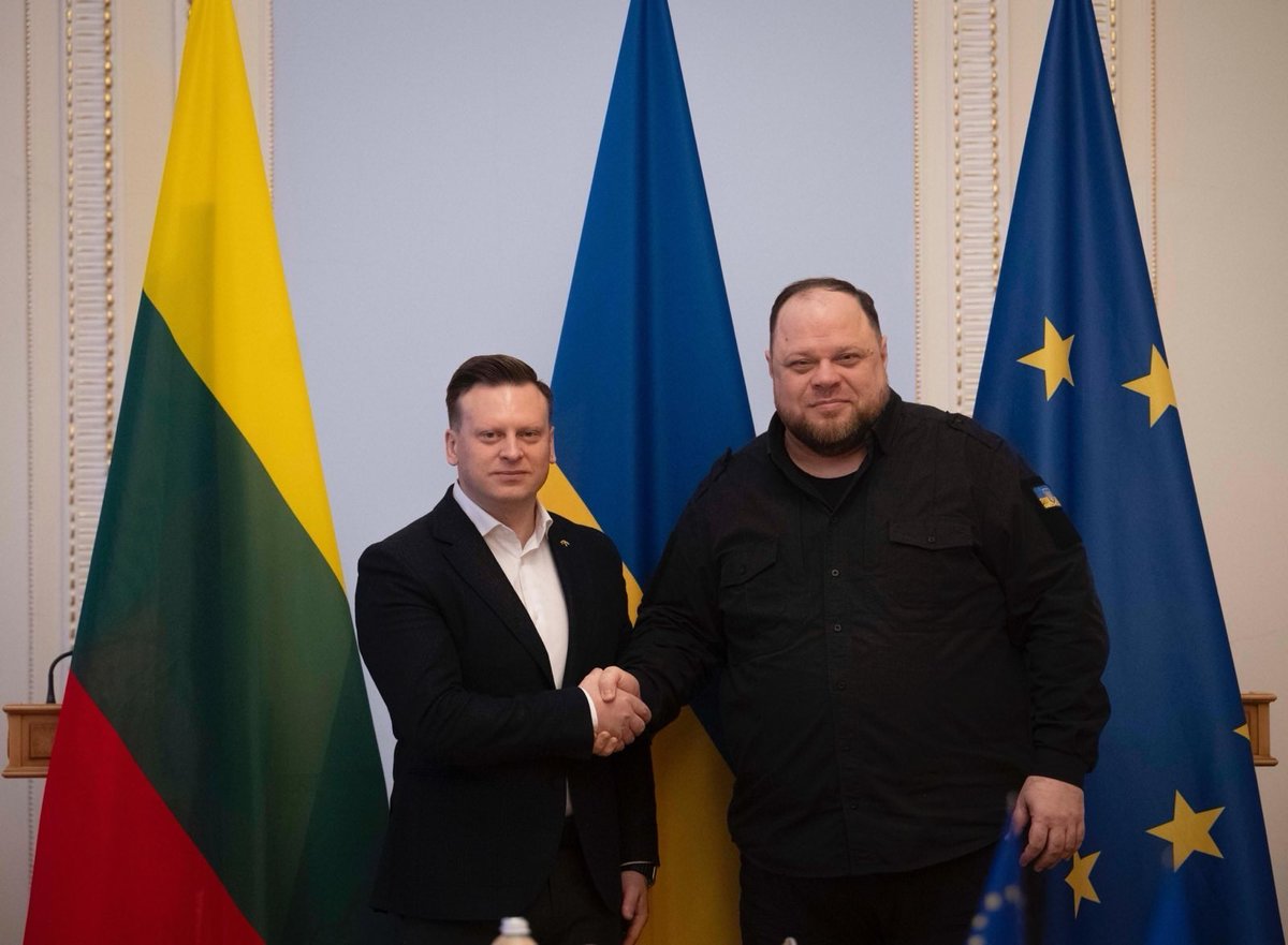 In Kyiv I met with <a href="/r_stefanchuk/">Ruslan Stefanchuk</a> to discuss the implementation of the Ukraine’s Victory Plan. Our continuous support for 🇺🇦, including last week’s resolution urging EU and NATO capitals to take action, led to MPs referring to Vilnius as a Savior City. Slava Ukraini!