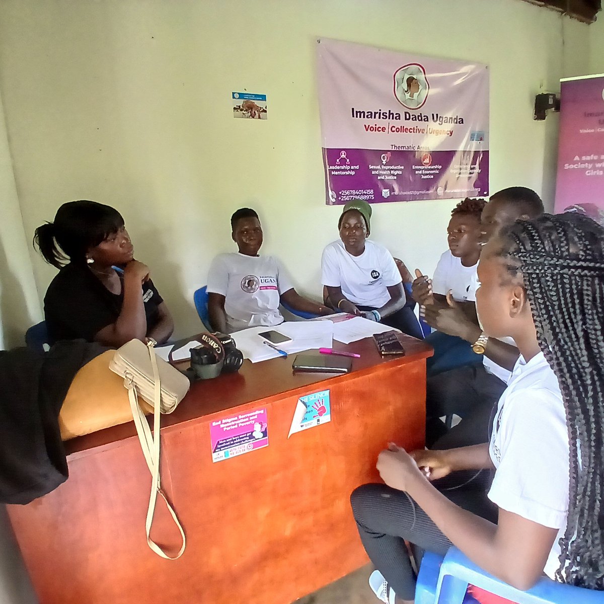 ImarishaDadaa's tweet image. Today, had a mentorship visit by @ISA_Youth - EastAfrica to check on the young people, youth mentors and coaches the progress made since the partnership with @ISA_Youth. It created a space for reflection, goal setting &amp;amp; re-strayegizng.
@PrincessAuma
@GAsibazuyo
#WeGotGame