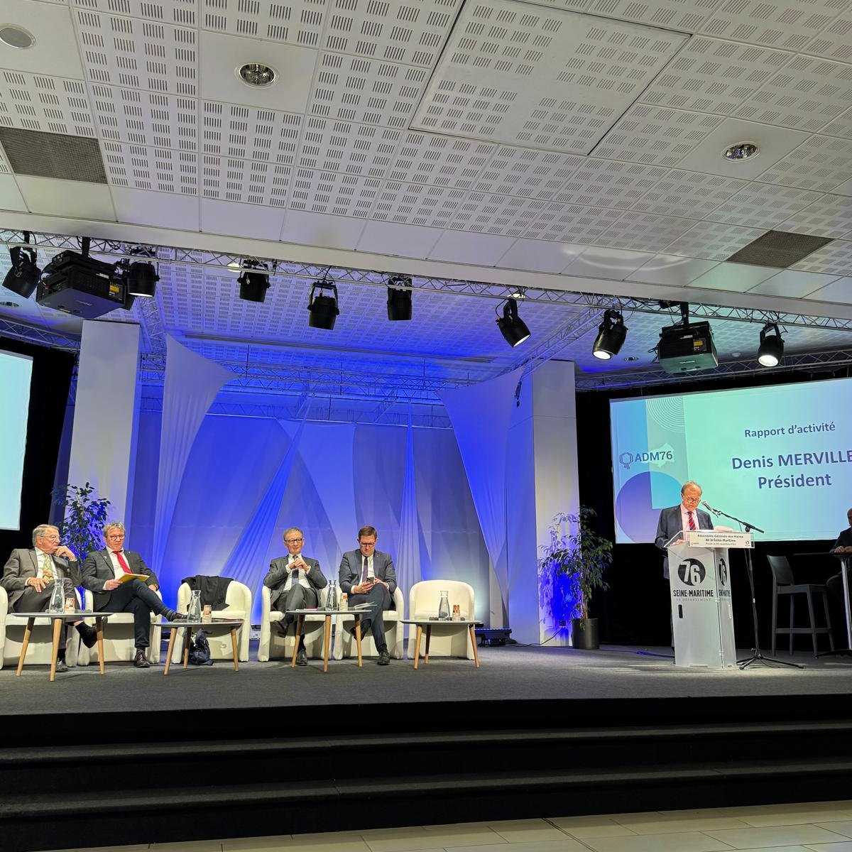 Retour sur la table ronde " l’investissement public : malgré les difficultés, une priorité » à l'AG des Maires de la Seine-Maritime 🎙️
<a href="/BanqueDesTerr/">Banque des Territoires</a> aux côtés des collectivités pour financer leurs investissements dans la transformation écologique et la cohésion territoriale !